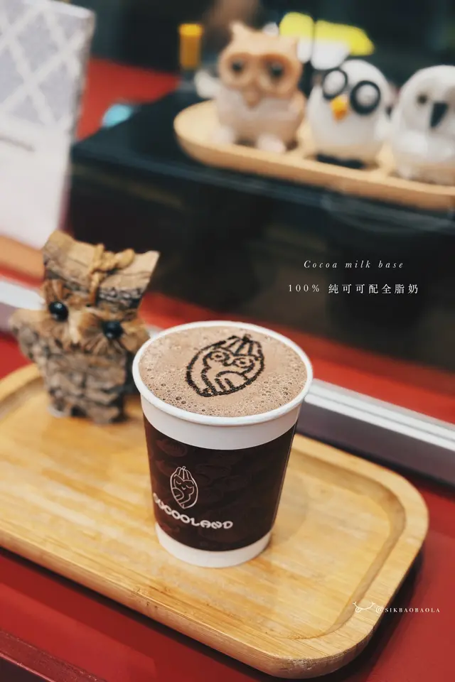 奶可選全脂奶/杏仁奶/燕麥奶/椰奶;完全不加糖,但都不覺苦澀