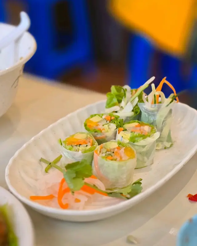 素牛油果芒果米紙卷