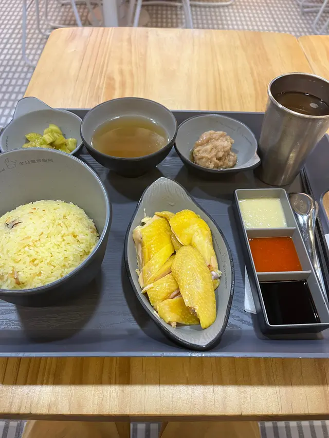 溫泉雞套餐配香飯+桑拿瑤柱肉餅