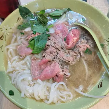 生牛河