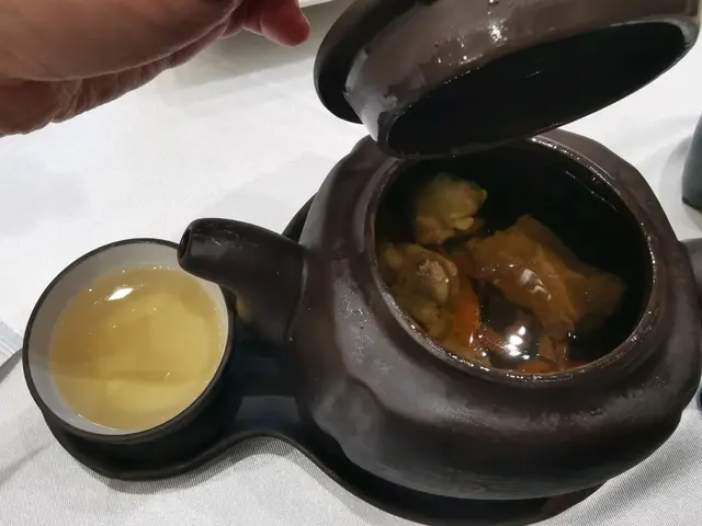 材料豐富 ，最欣賞用紫砂壺保温 依種心思細膩👍🏼值得無限次再黎👍🏼👍🏼👍🏼
我最怕就飲到凍既湯😔
