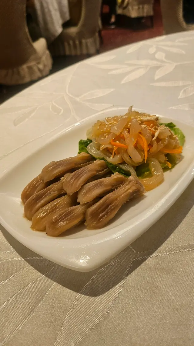海蜇拼醉香鴨舌