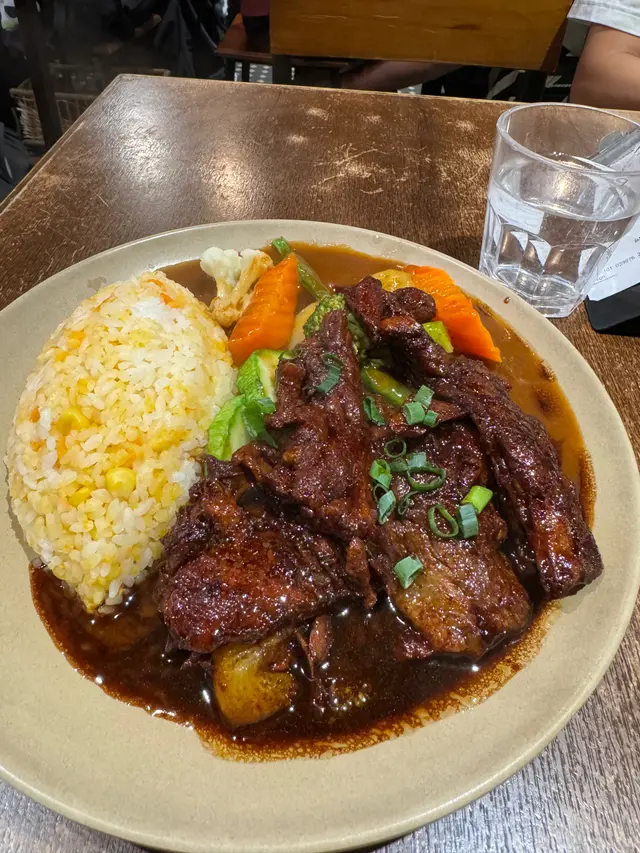 豬軟骨野菜咖哩飯