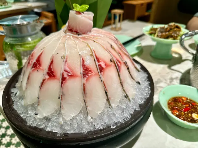一碟份量超多!😳
鯇魚片好新鮮,一啲腥味都冇,口感超爽脆!☺️