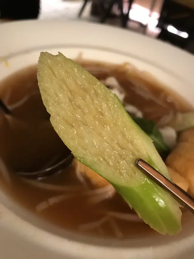 白夏酸子鮮魚窩