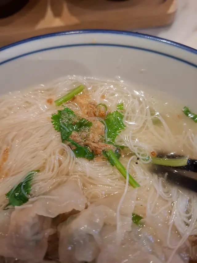 莆田扁肉湯米粉