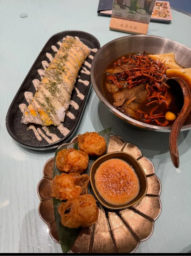 明太子花枝蝦油條/松露玉米起司蛋餅