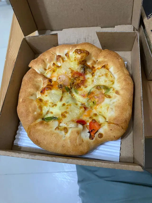 下午茶餐 #千島海鮮 #芝心批 #pizza