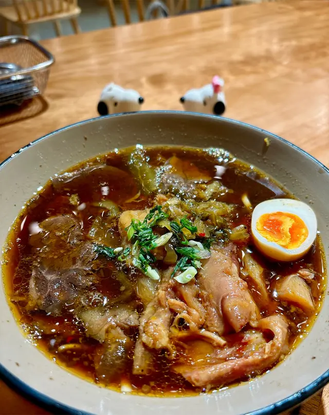 半筋半肉牛肉麵