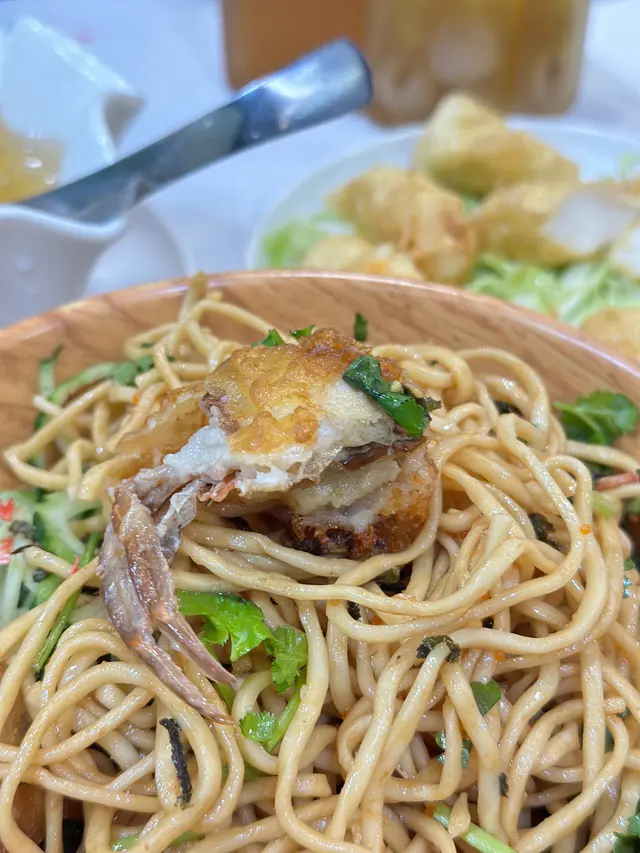 軟殼蟹有連肉，食落唔乾