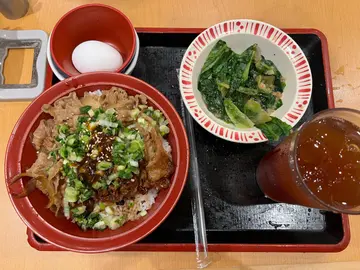 香葱温泉蛋牛丼