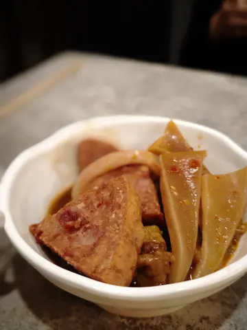 炸午餐肉、玻璃魷魚、牛腩牛筋