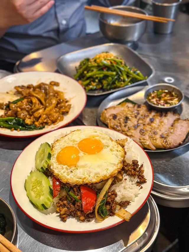 香辣金不換炒豬肉碎飯