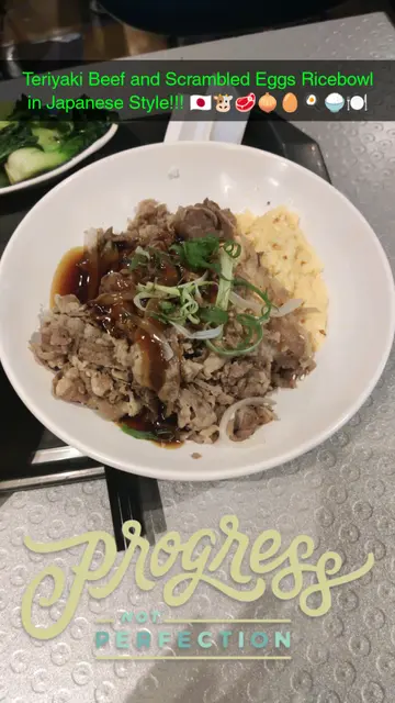 Teriyaki Beef and Scrambled Eggs Ricebowl in Japanese Style!!! 🇯🇵🐮🥩🧅🥚🍳🍚🍽️