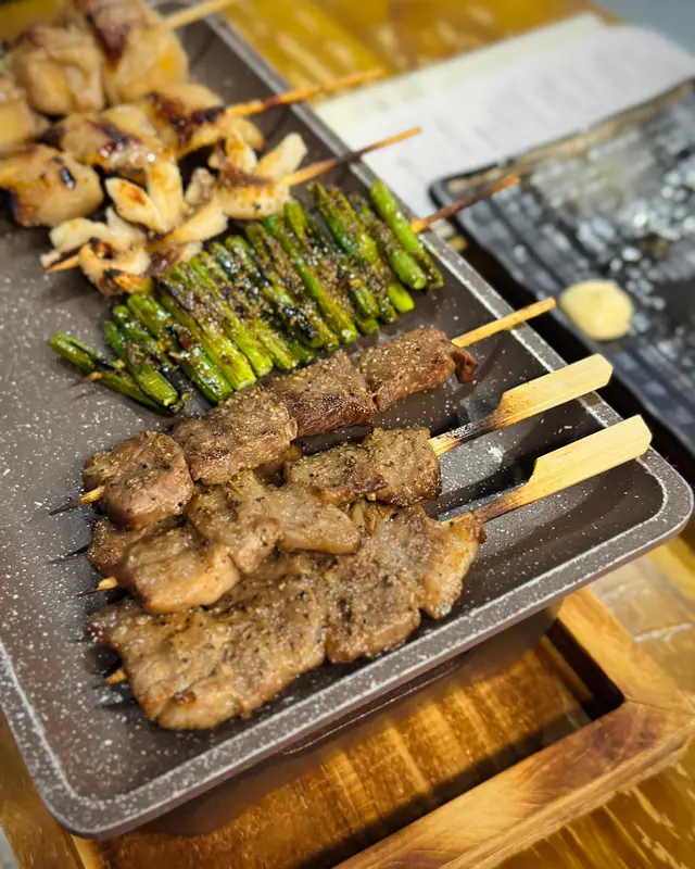 #蕃薯妹周圍食 #燒烤堂 #skewer
#日式串燒 #香港探店 #香港美食 #尖沙咀美食 #香港居酒屋 #日本料理 #串燒