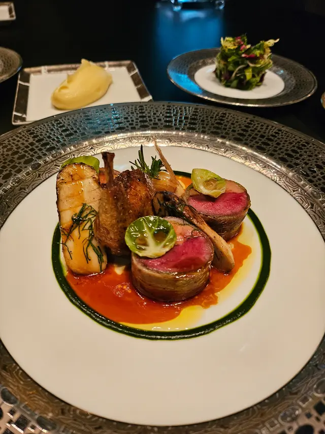 法國白鴿鴨肝煙肉卷