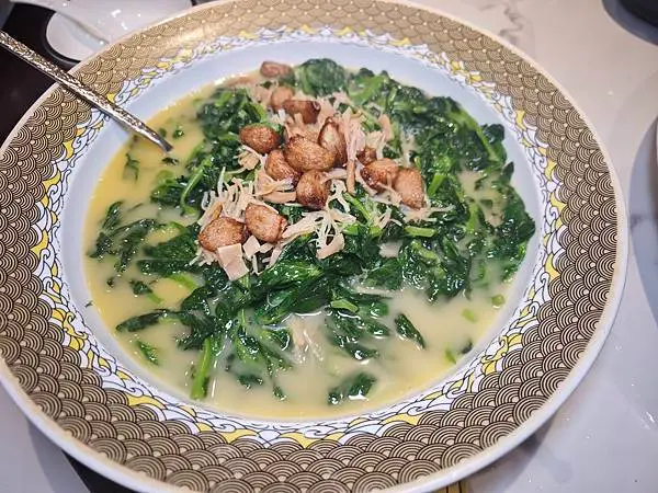 瑤柱扒豆苗