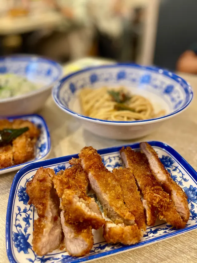 上海排骨拌麵