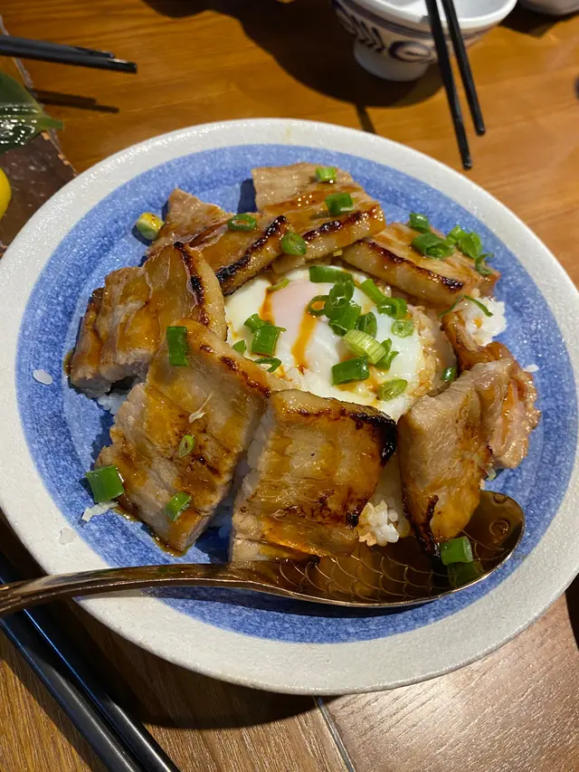第一☝️次試，皓食，夠肥，日本🇯🇵珍珠米 #五花腩 #丼