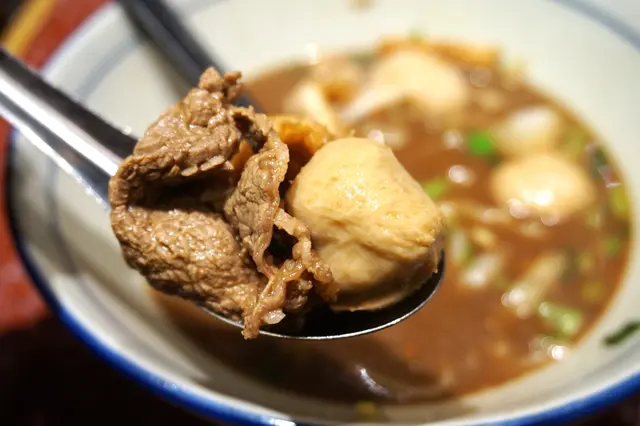 泰式船湯河