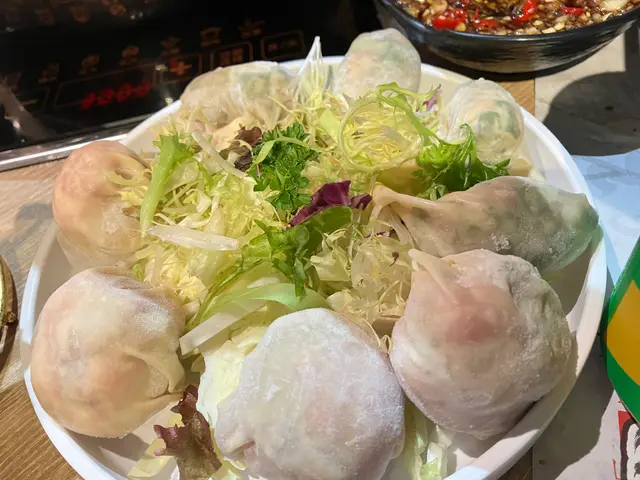 人人大贊夠鮮夠份量
另外魚皮餃都同樣出色但冇影低