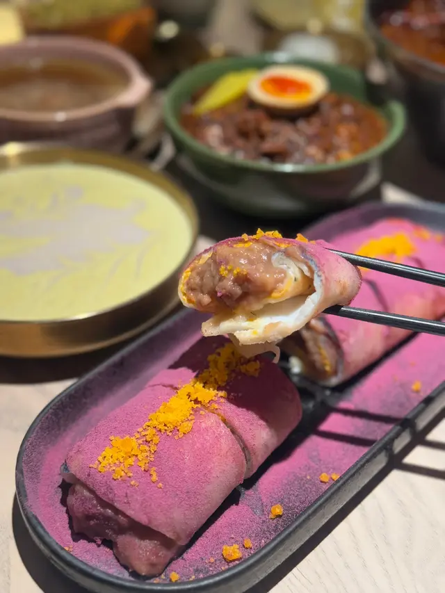 髒髒鹹蛋黃芋泥蛋餅