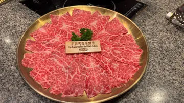 手切雪花牛颈脊