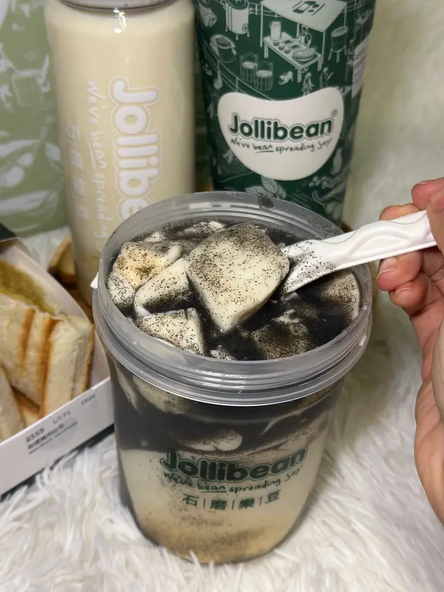 黑白芝麻豆腐花