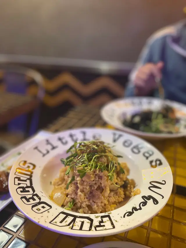 麻麻煩煩麻辣雞飯