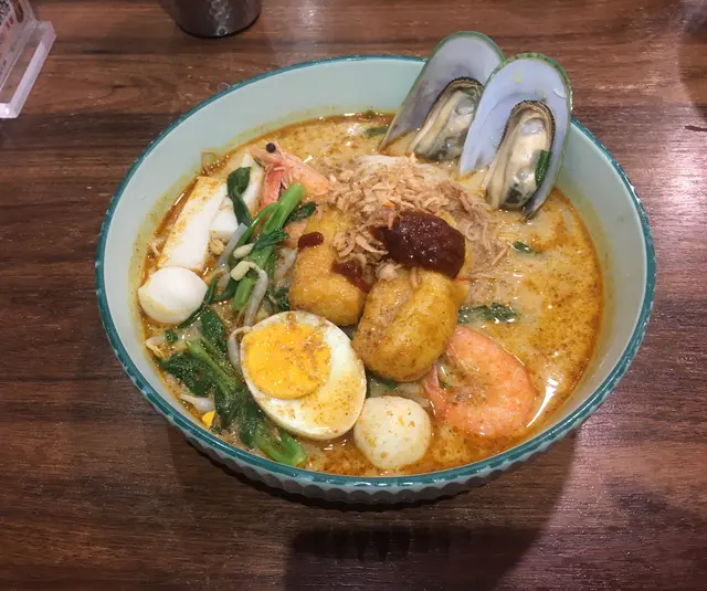 星洲叻沙摻摻