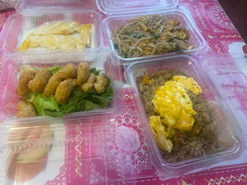 金边粉    虾饼  虾膏炒饭，芒果糯米饭