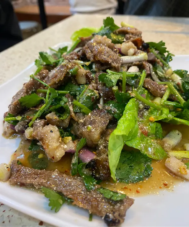 燒牛肉沙律l