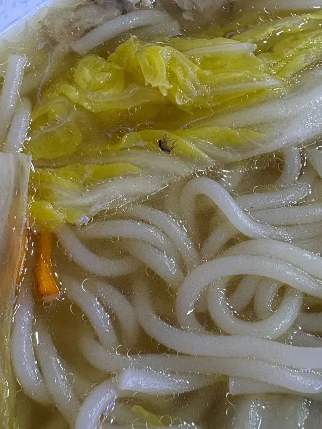 蟲草花雞肥牛娃娃菜米線