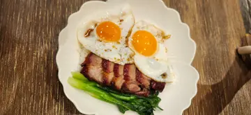 叉燒雙蛋飯