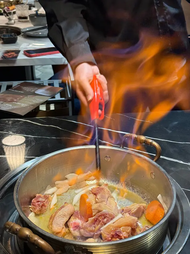火焰三椰雞鍋