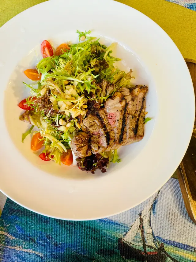 美國頂級西冷沙律配柚子醋沙律汁