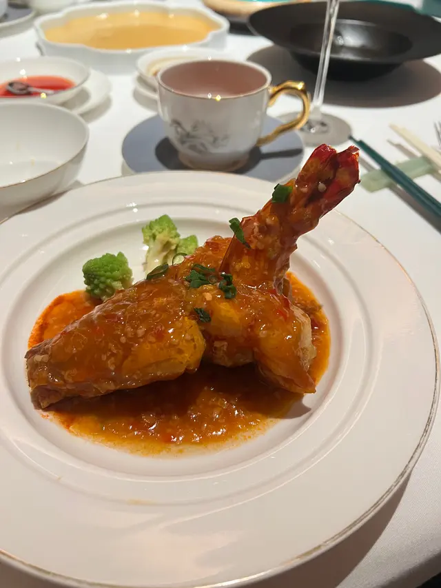 隻蝦好彈牙，仲有蝦膏添