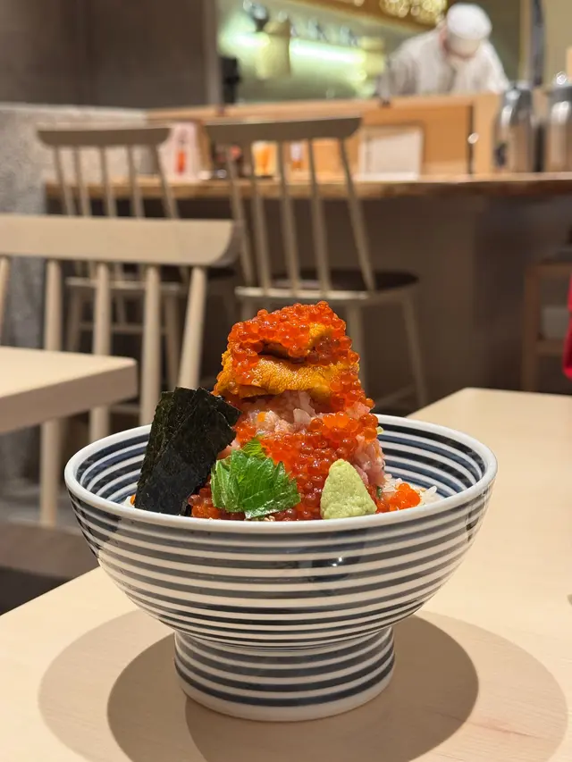 特上海鮮丼