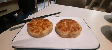 爆汁牛肉饼