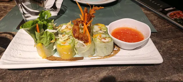 香芒軟殼蟹米紙卷