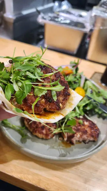笠咩肉餅