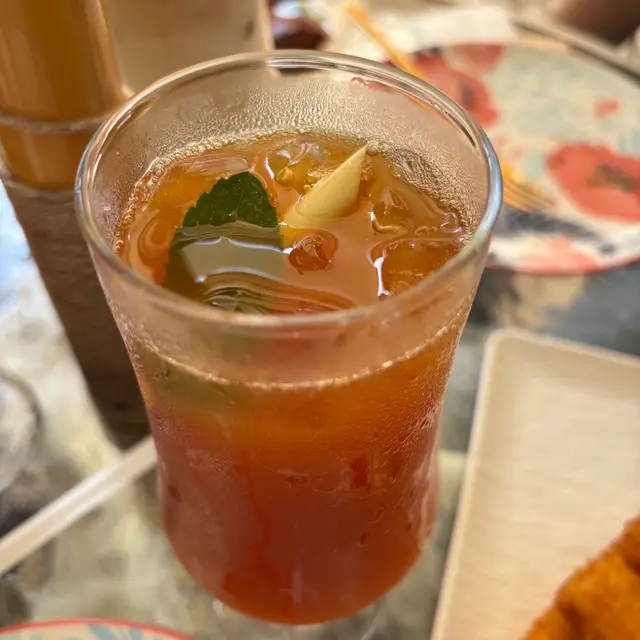 明明再一支香茅係入面，但無咩香茅味，不過熱情果本身係好味的😂