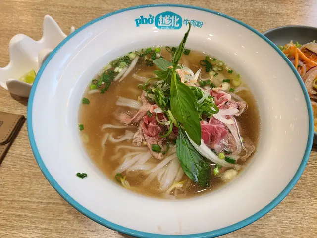 越北生牛肉湯粉