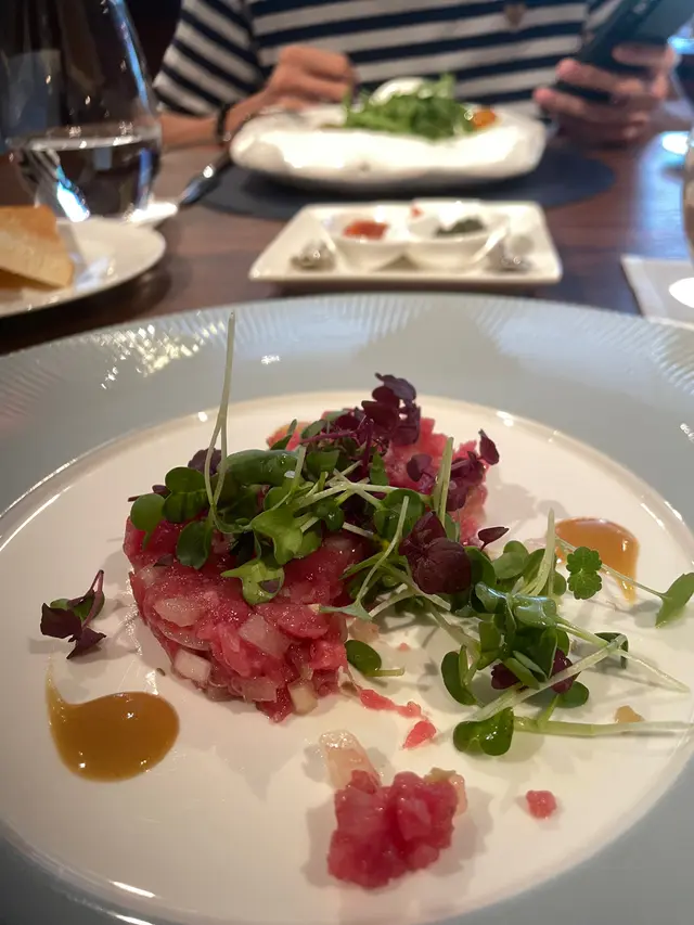 Beef  tartare  