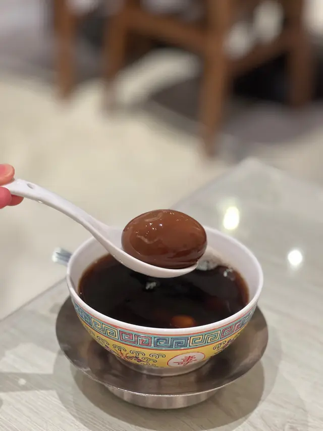 桑寄生蛋蓮子茶