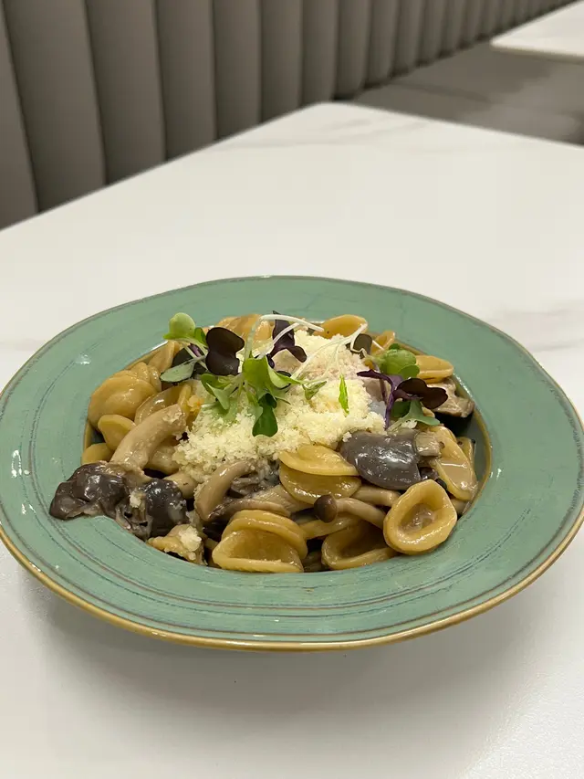 醬汁味道過得去，粉體煮得唔入味，可以進步