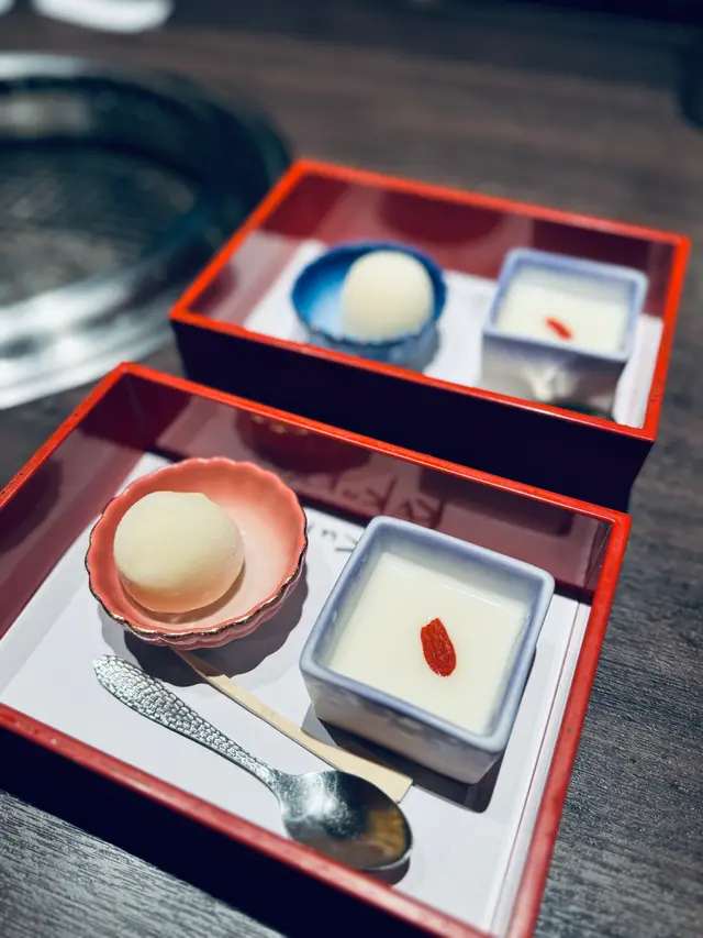 杏仁布甸同雪糕糯米糍