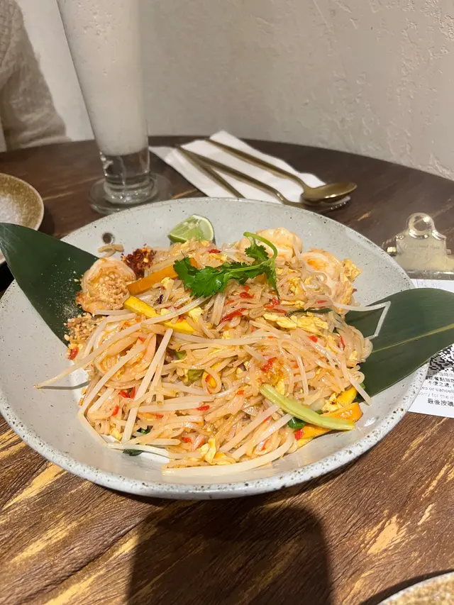 泰式大蝦炒金邊粉