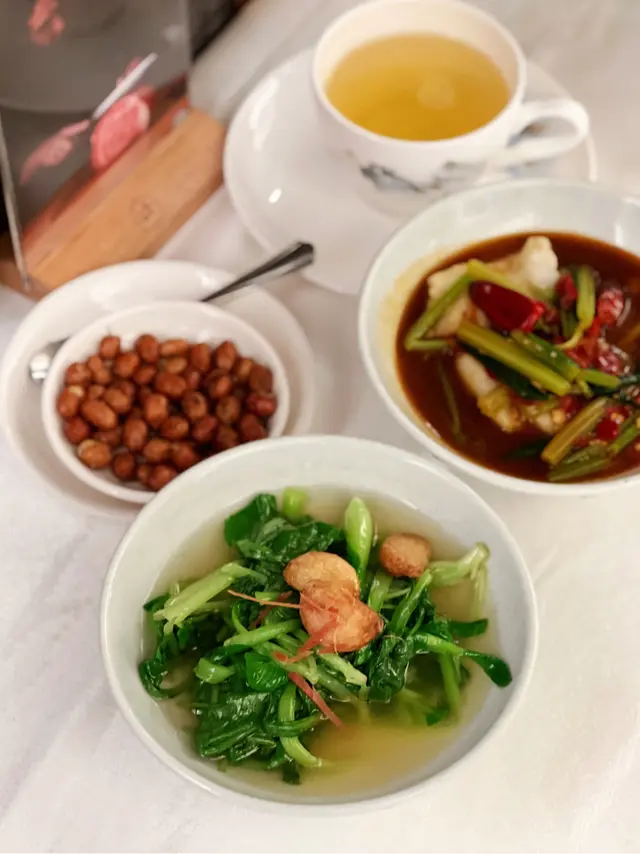 高湯浸上海雞毛菜