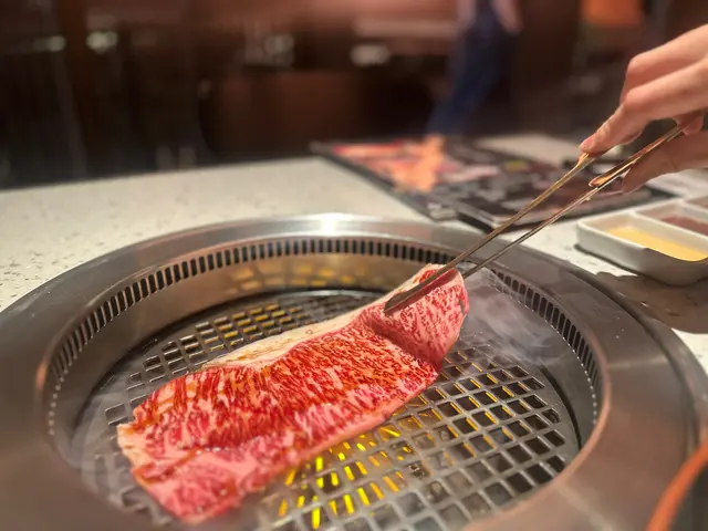 大判燒黑毛和牛西冷